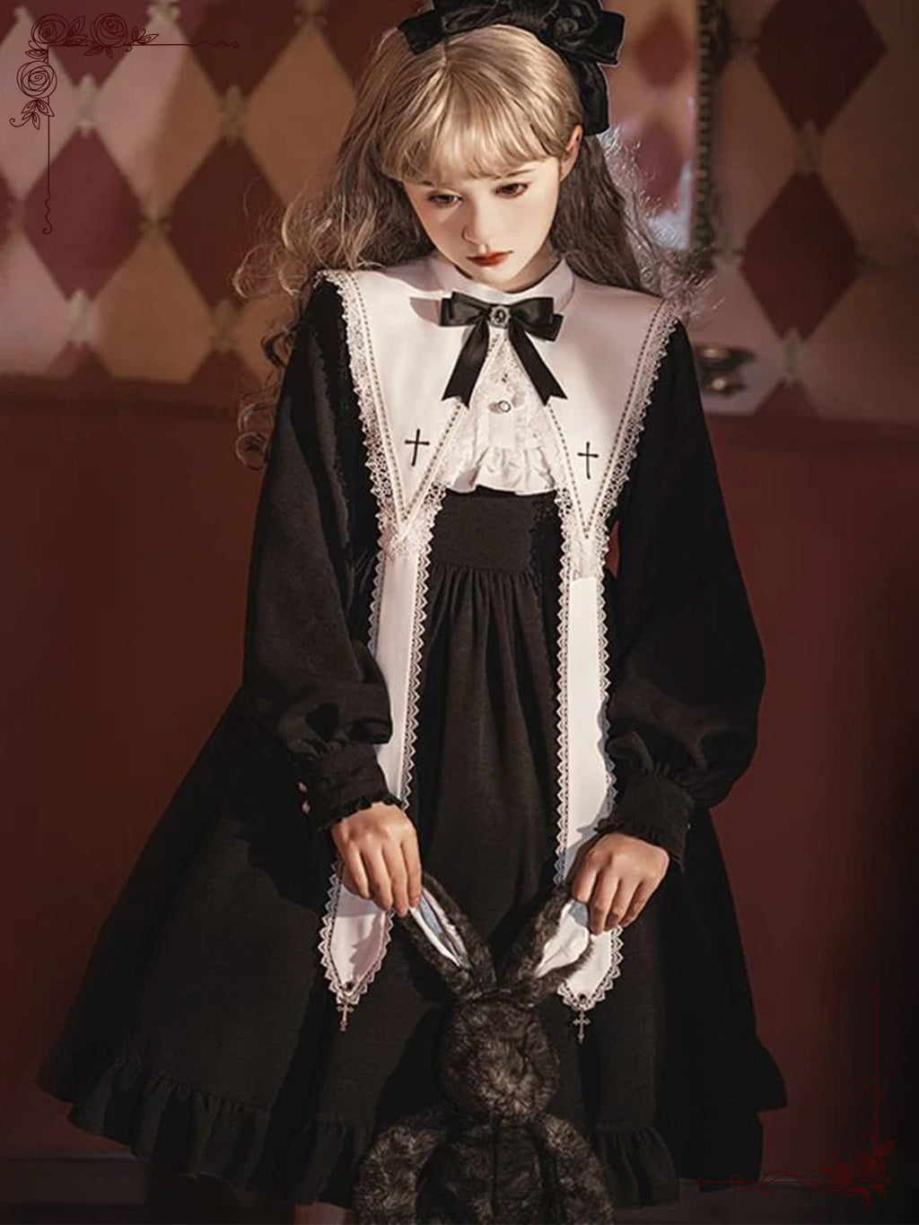 Black Gothic Lolita Long Sleeved Dress Anthem Cross Pattern for Autumn