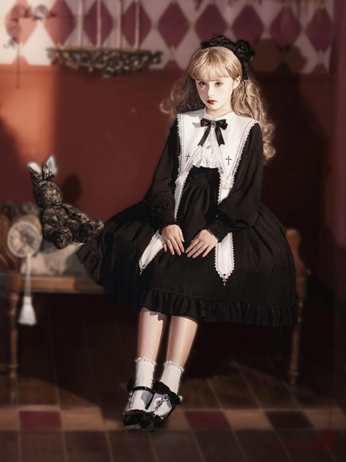 Black Gothic Lolita Long Sleeved Dress Anthem Cross Pattern for Autumn